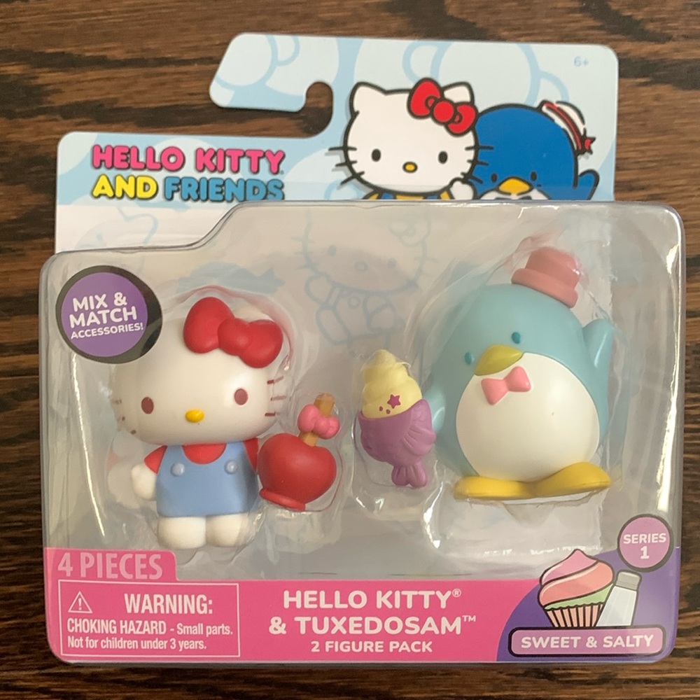 Hello Kitty and Tuxedosam two figure pack